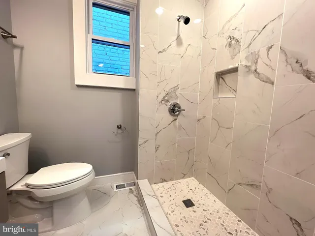 $4,990 | 1210 Half Street Southwest, Washington, DC 20024