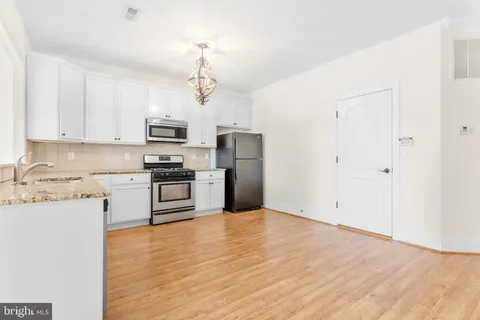 $479,900 | 519 Giada Drive, Wilmington, DE 19808