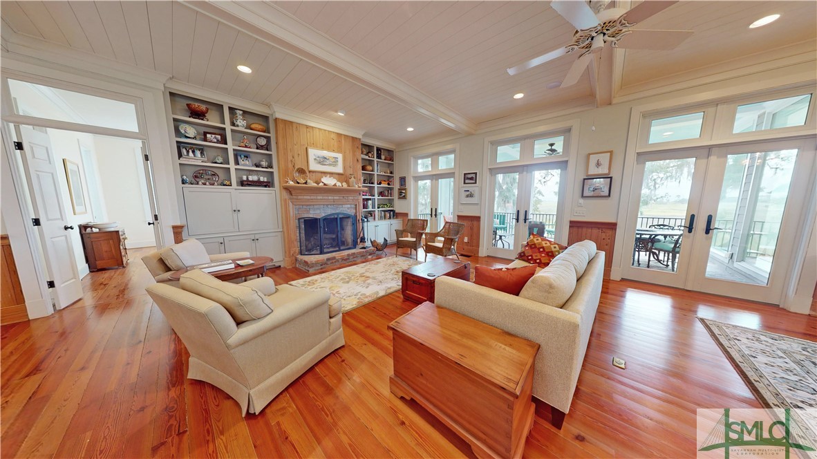 1165 Oak Bluff Road Southeast Darien, GA 31305 - Photo 15 of 50