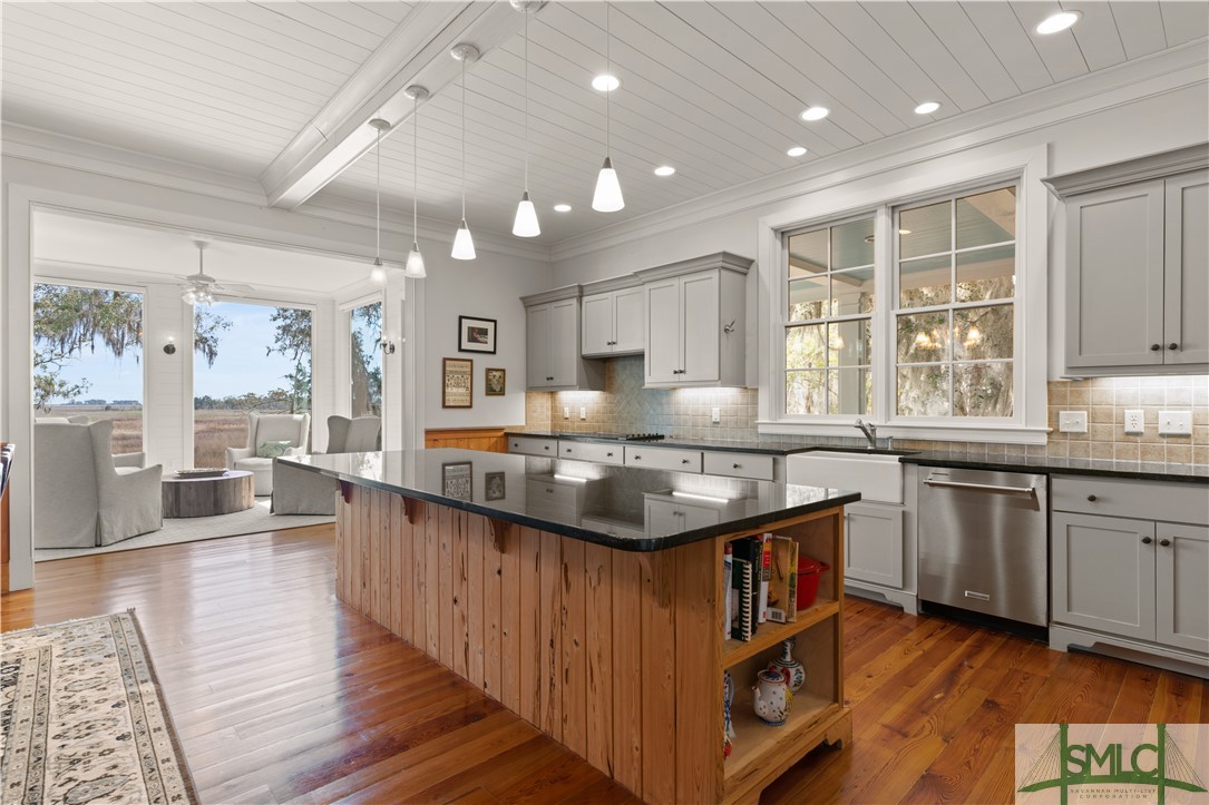 1165 Oak Bluff Road Southeast Darien, GA 31305 - Photo 25 of 50