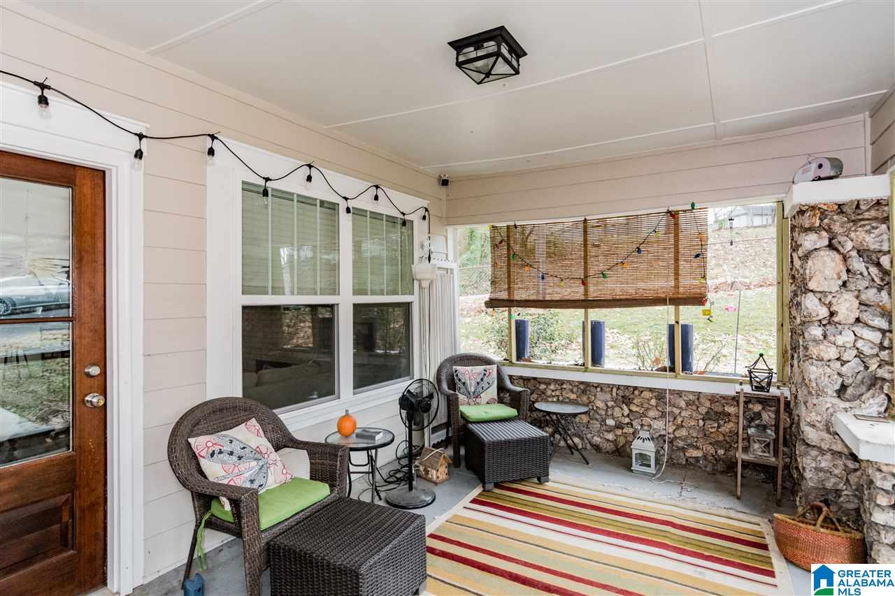 577 60th Street South Birmingham, AL 35212 - Photo 4 of 30