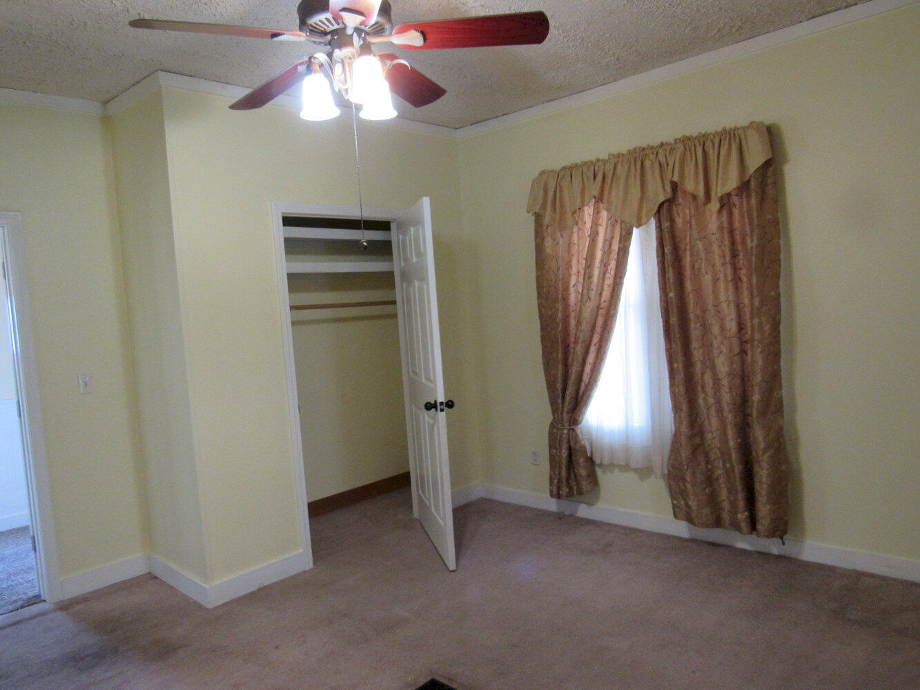 17 North Main Street Solon, ME 04979 - Photo 23 of 47 #23 Bedroom 1_result