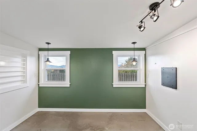 $525,000 | 2821 Sanders Avenue, Bremerton, WA 98310