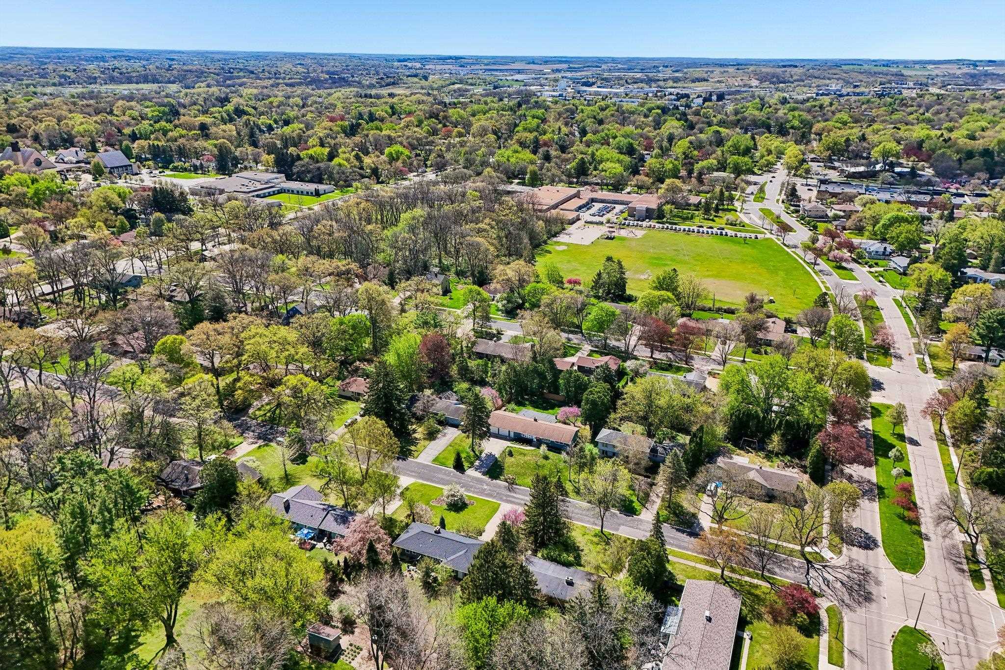 5522 Barton Road Madison, WI 53711 - Photo 40 of 40