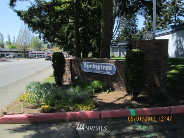 4308 Northeast Sunset Boulevard, Unit D2 Renton, WA 98059 - Photo 3 of 11 Gallery Image 3