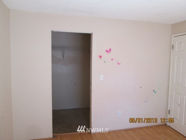 4308 Northeast Sunset Boulevard, Unit D2 Renton, WA 98059 - Photo 9 of 11 Gallery Image 9