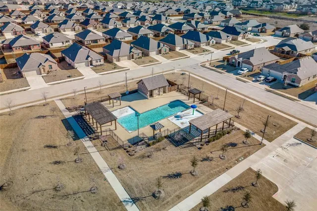 $2,500 | 3305 Appleton Street, Little Elm, TX 75068