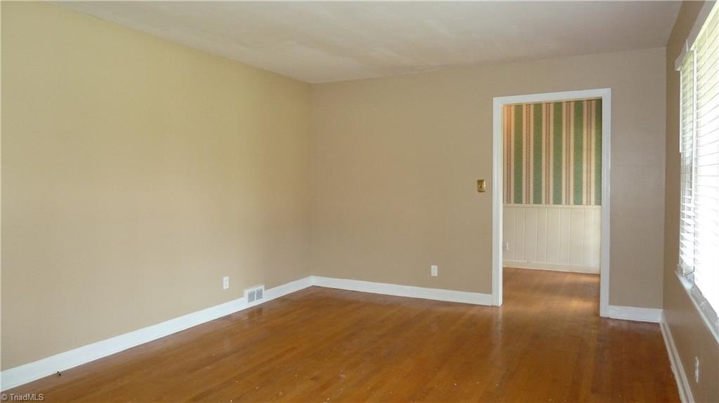 2107 Independence Road Winston-Salem, NC 27106 - Photo 5 of 20 Living Room