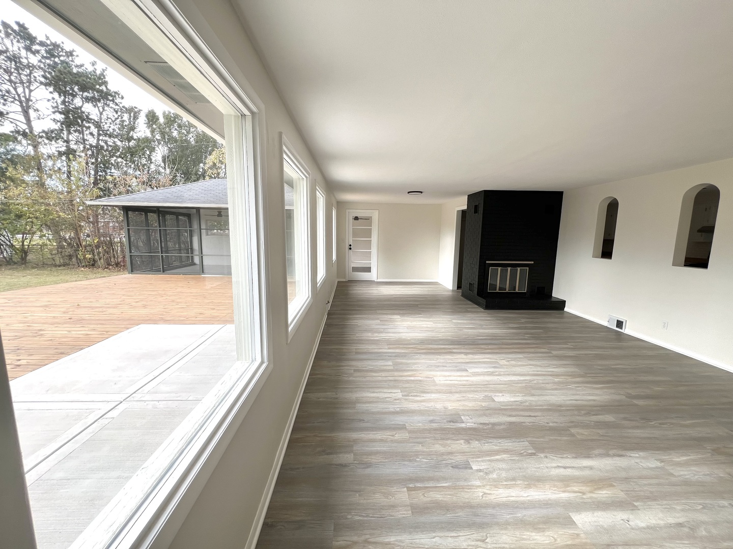 1630 Jonathan Avenue Rockford, IL 61103 - Photo 11 of 23 a view of a living room with a flat screen tv