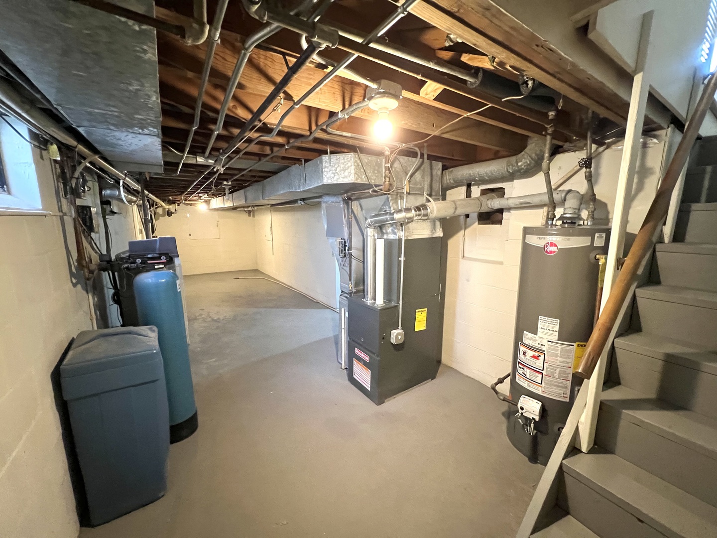 1630 Jonathan Avenue Rockford, IL 61103 - Photo 19 of 23 a view of gym