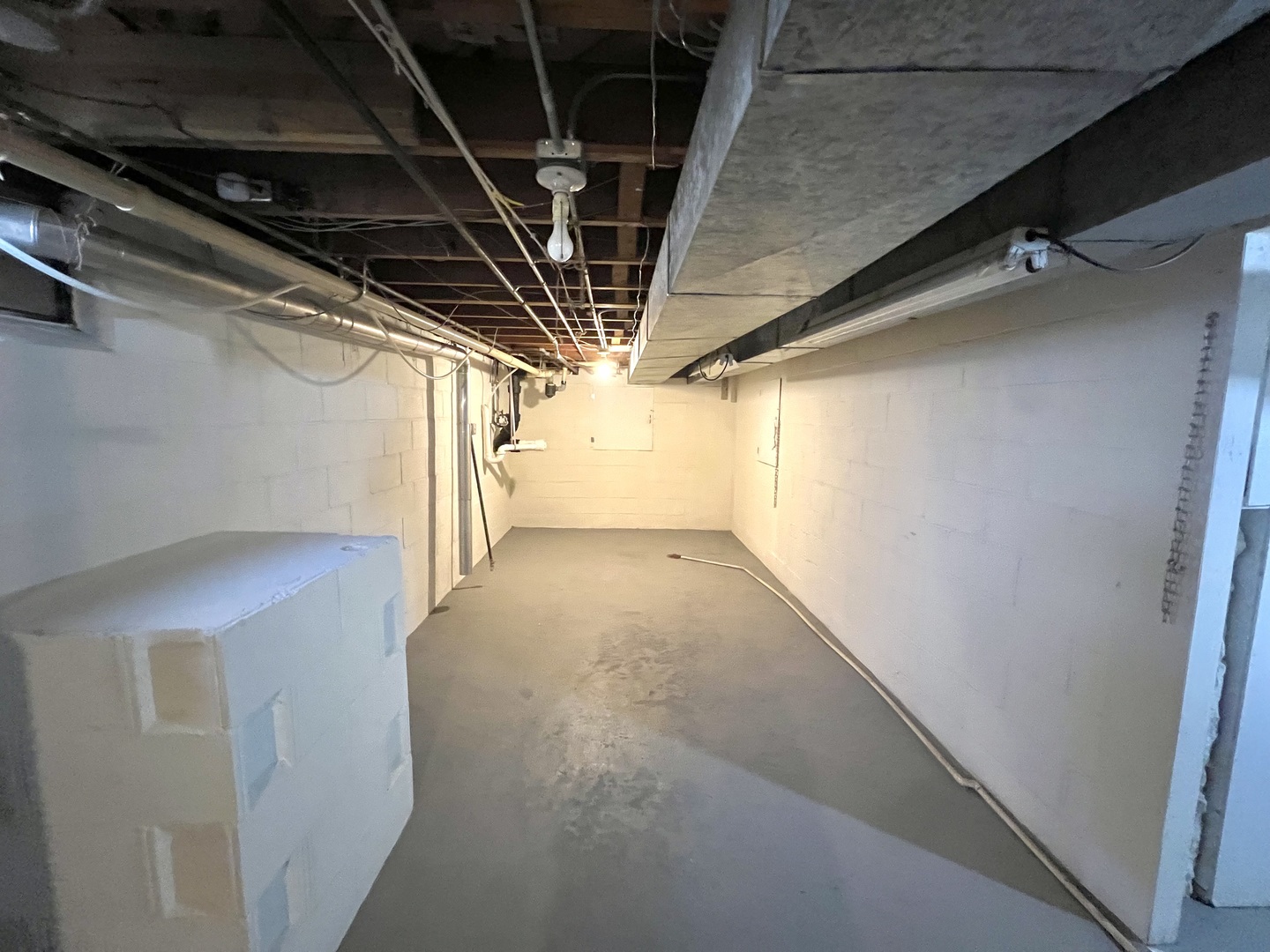 1630 Jonathan Avenue Rockford, IL 61103 - Photo 20 of 23 a view of small space