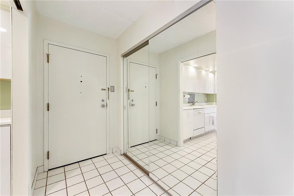 5600 Munhall Road, Unit 709 Pittsburgh, PA 15217 - Photo 9 of 25 Gallery Image 9
