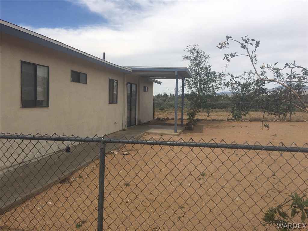 3344 Hope Road Golden Valley, AZ 86413 - Photo 5 of 18