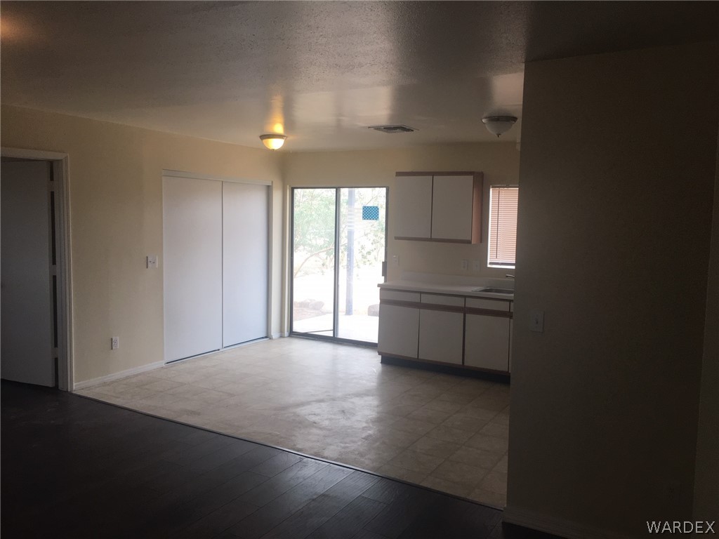 3344 Hope Road Golden Valley, AZ 86413 - Photo 10 of 18