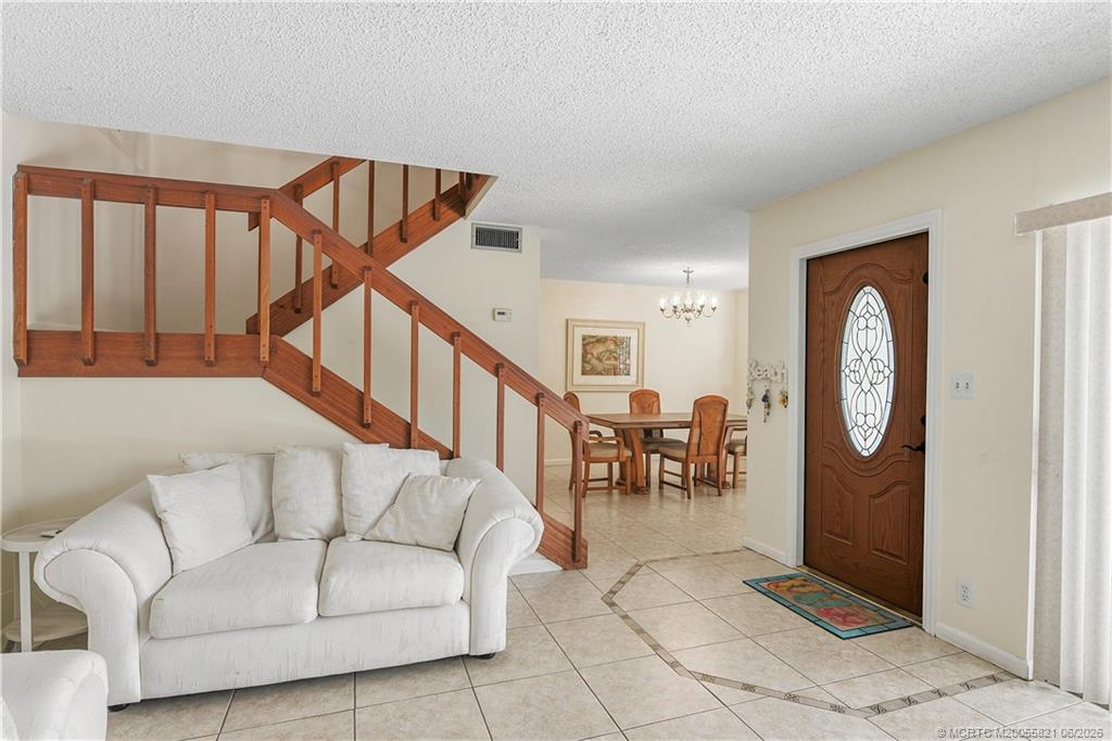 3802 Jefferson Street Stuart, FL 34997 - Photo 5 of 23