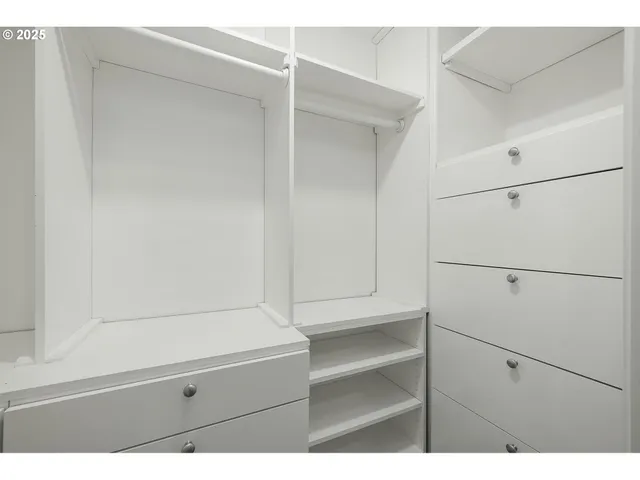 $719,950 | 11340 Northwest Pumpkin Court, Portland, OR 97229