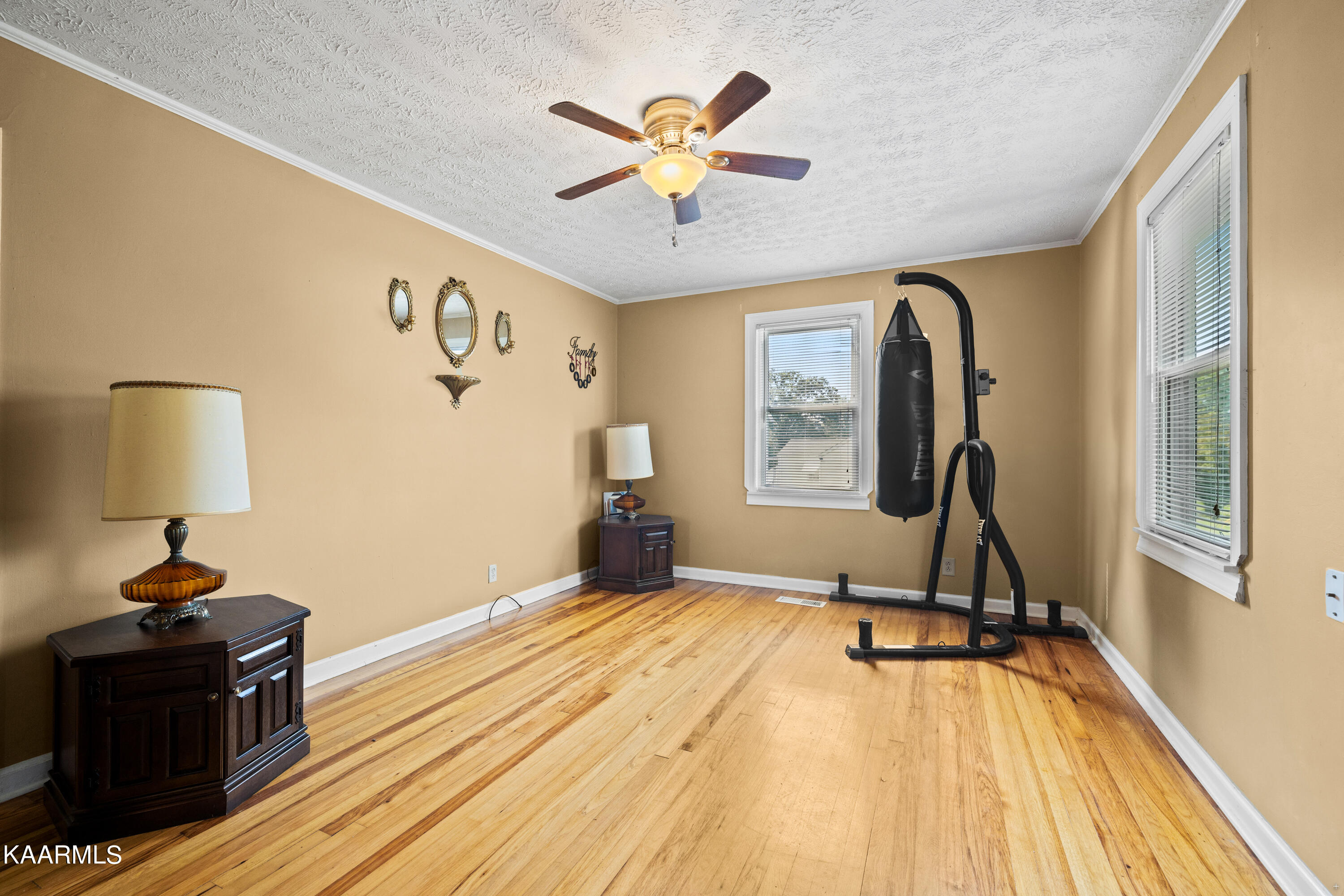 4904 Fennel Road Knoxville, TN 37912 - Photo 3 of 14 Positive Perceptions-3