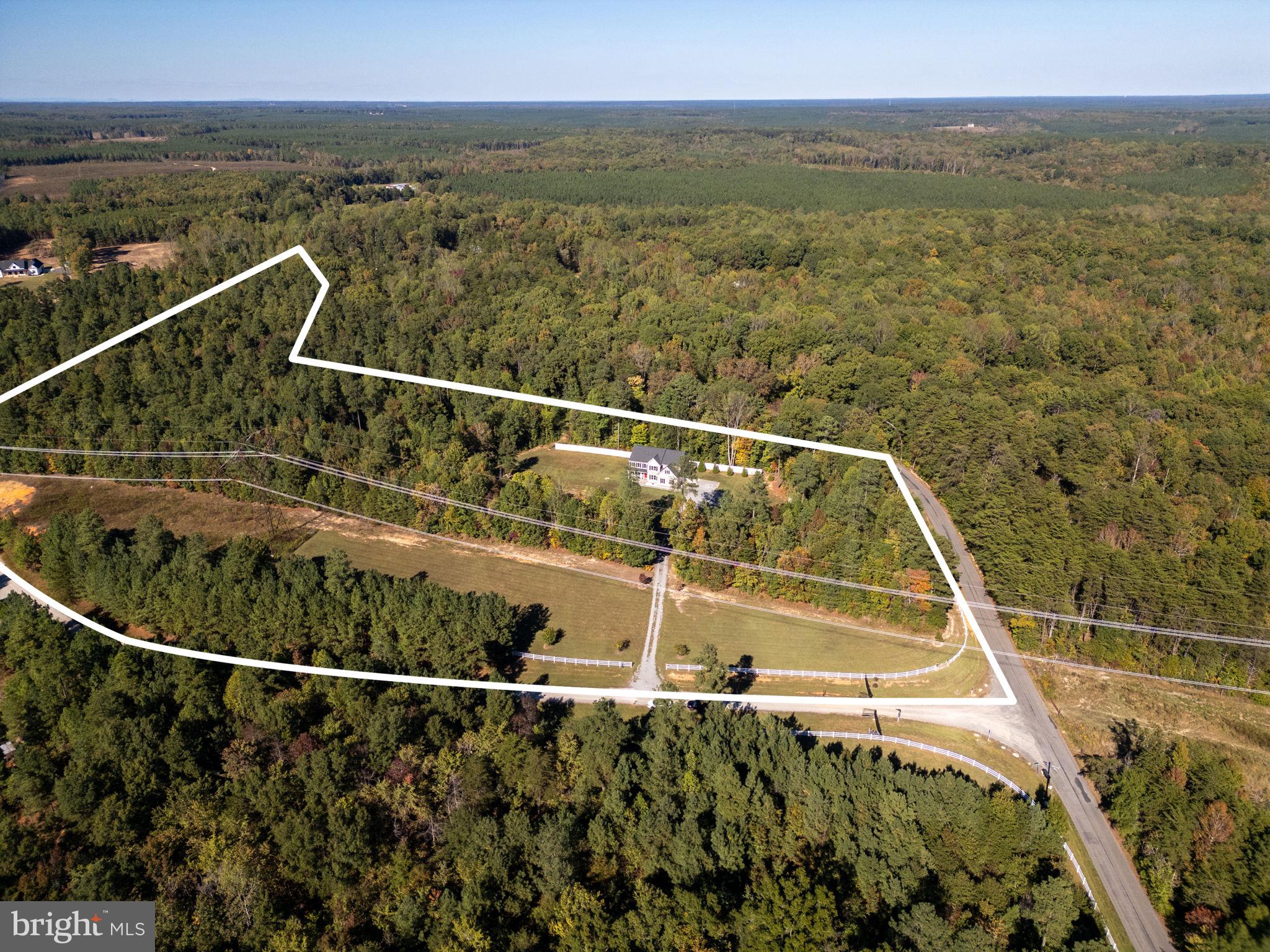 13201 Brooke Ridge Lane Spotsylvania, VA 22551 - Photo 3 of 90