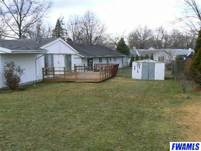 1733 Cinnamon Road Fort Wayne, IN 46825 - Photo 11 of 12 Gallery Image 11