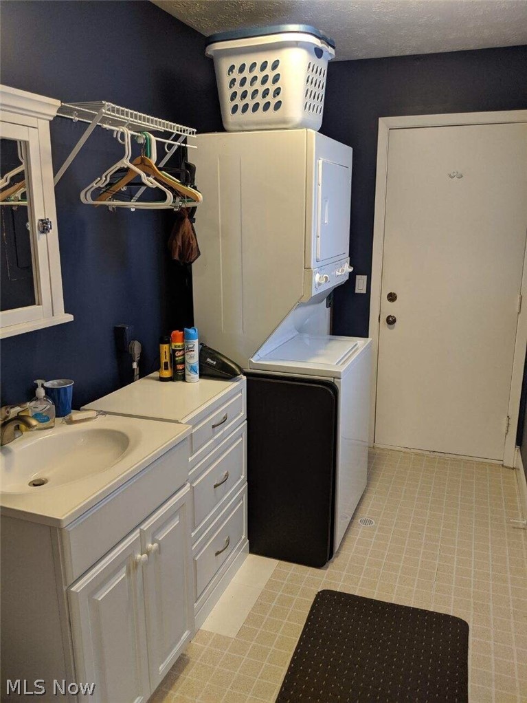 1371 Cleveland Road West, Unit B Huron, OH 44839 - Photo 9 of 13 Gallery Image 9