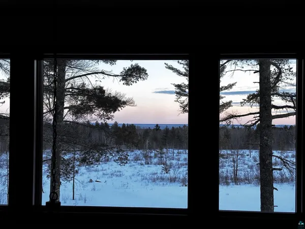 $1,150,000 | 1774 Highway 2 Two Harbors, Two Harbors, MN 55616