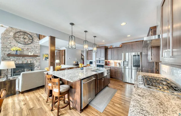 $1,150,000 | 1774 Highway 2 Two Harbors, Two Harbors, MN 55616