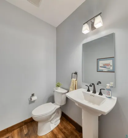 $1,150,000 | 1774 Highway 2 Two Harbors, Two Harbors, MN 55616