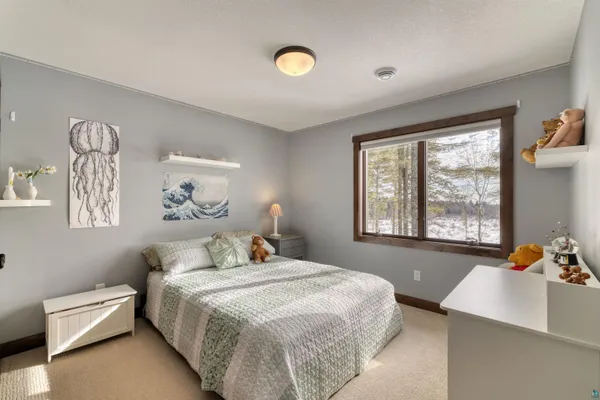 $1,150,000 | 1774 Highway 2 Two Harbors, Two Harbors, MN 55616