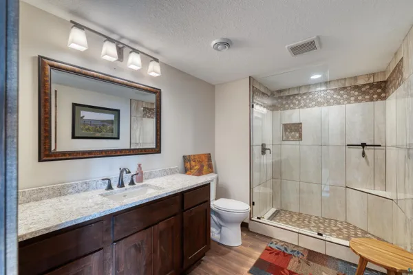 $1,150,000 | 1774 Highway 2 Two Harbors, Two Harbors, MN 55616