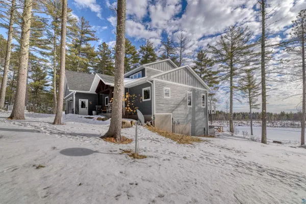 $1,150,000 | 1774 Highway 2 Two Harbors, Two Harbors, MN 55616