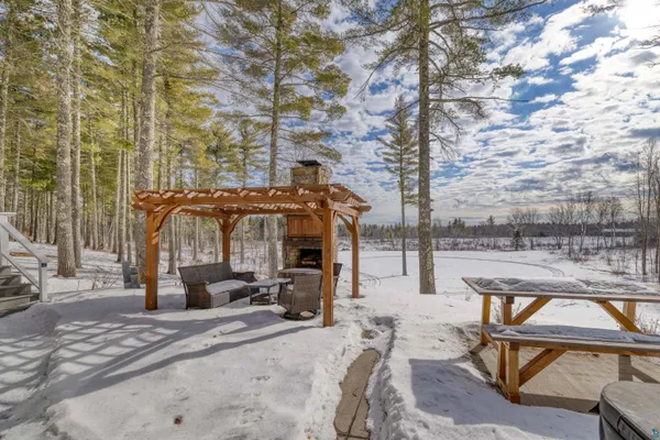 $1,150,000 | 1774 Highway 2 Two Harbors, Two Harbors, MN 55616