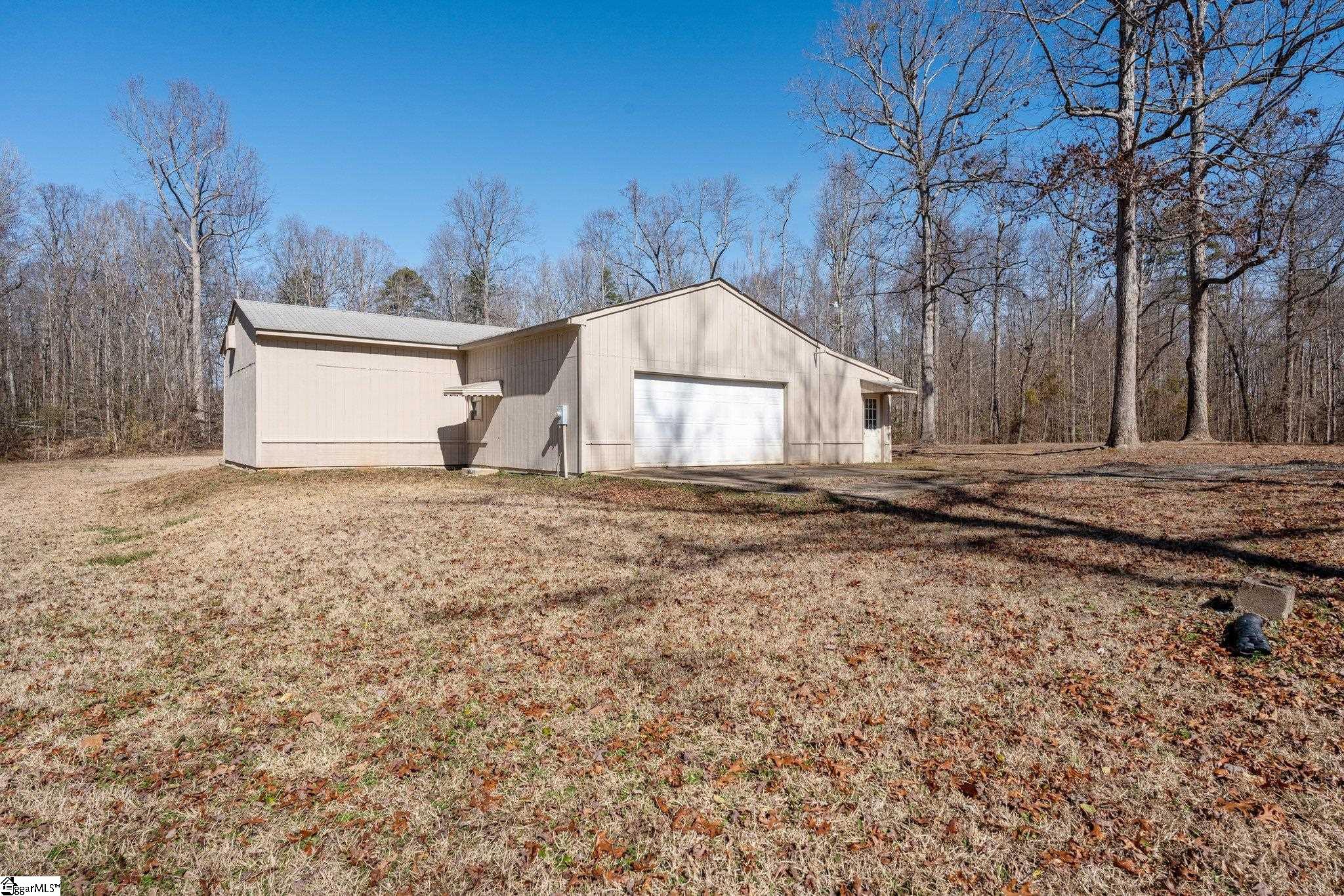 200 Wren School Road Piedmont, SC 29673 - Photo 5 of 50
