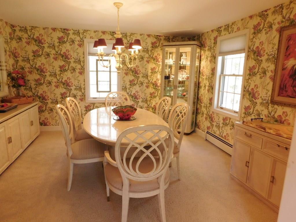 4 Christopher Road Kennebunk, ME 04043 - Photo 4 of 19 Photo