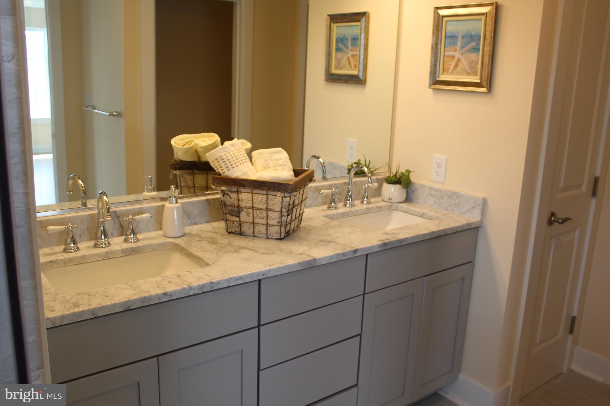 52 Johnson Road Pasadena, MD 21122 - Photo 19 of 30 Bath (Master)