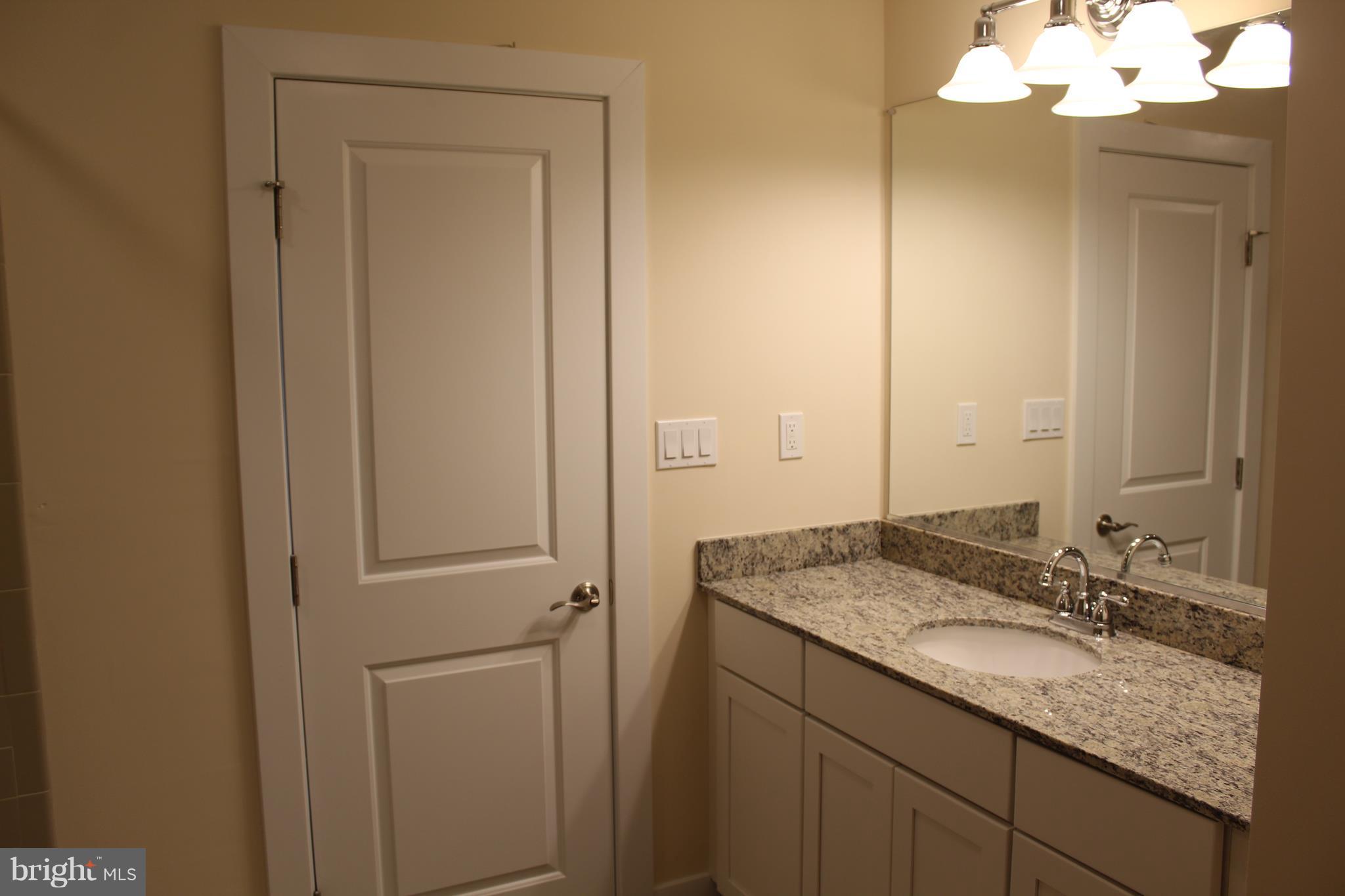 52 Johnson Road Pasadena, MD 21122 - Photo 22 of 30 Bath