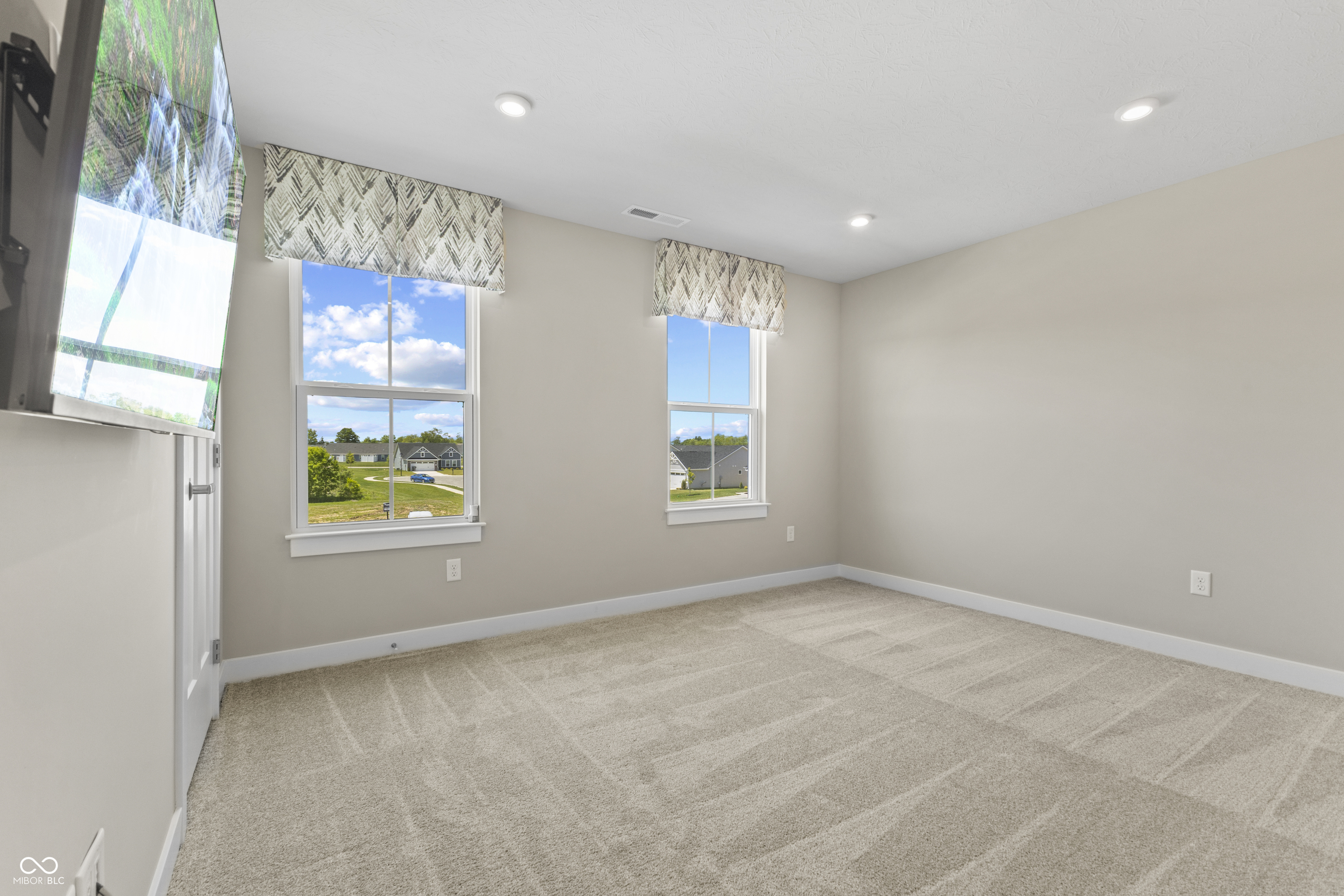 213 McNair Road Whiteland, IN 46184 - Photo 21 of 45