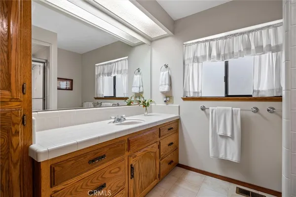 $489,500 | 6150 Firethorn Circle, Magalia, CA 95954