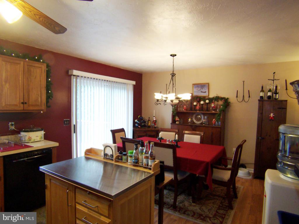 118 Buchland Road Ephrata, PA 17522 - Photo 3 of 23 Gallery Image 3