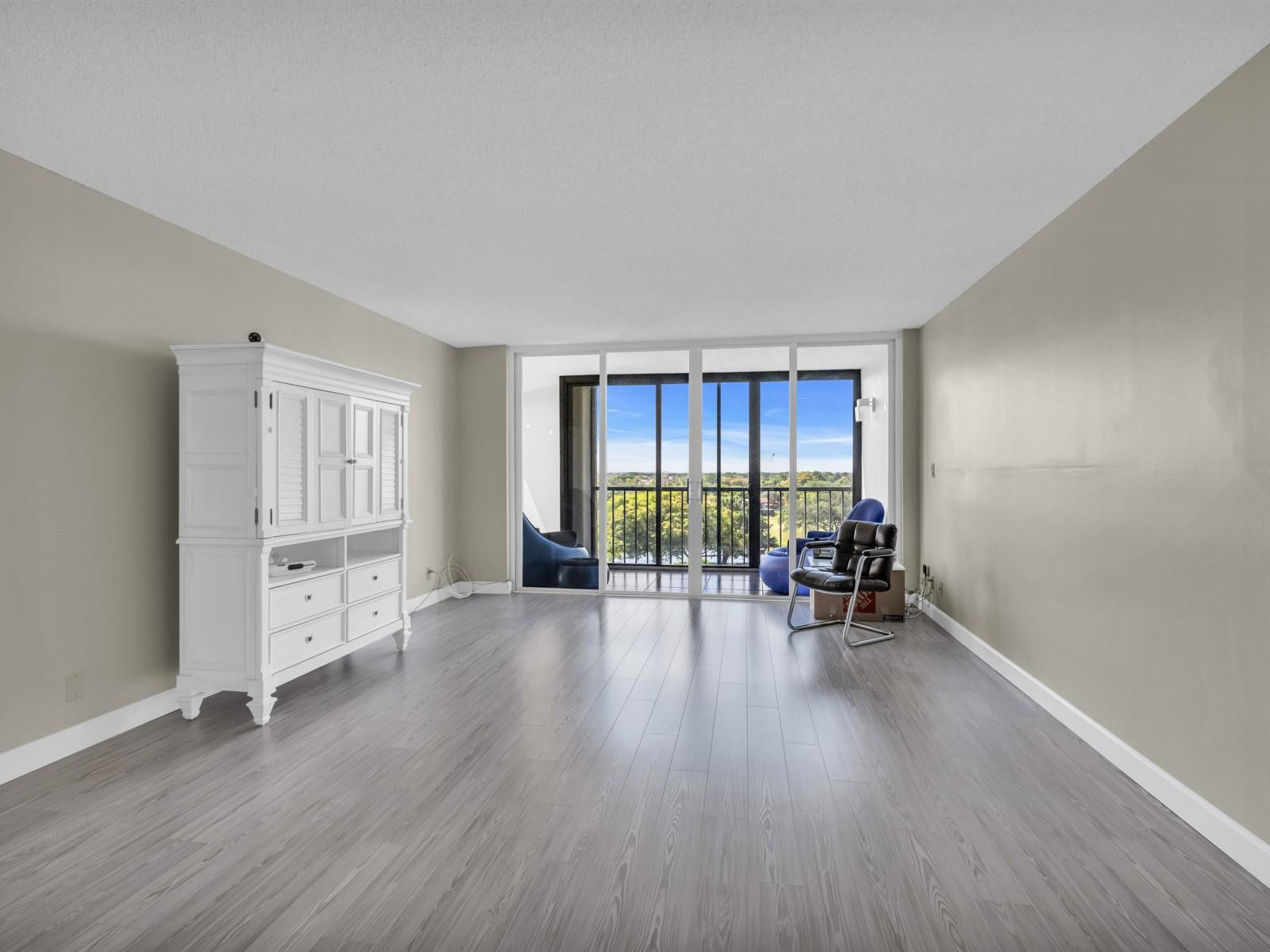 16300 Golf Club Road, Unit 719 Weston, FL 33326 - Photo 13 of 36 Photo 13