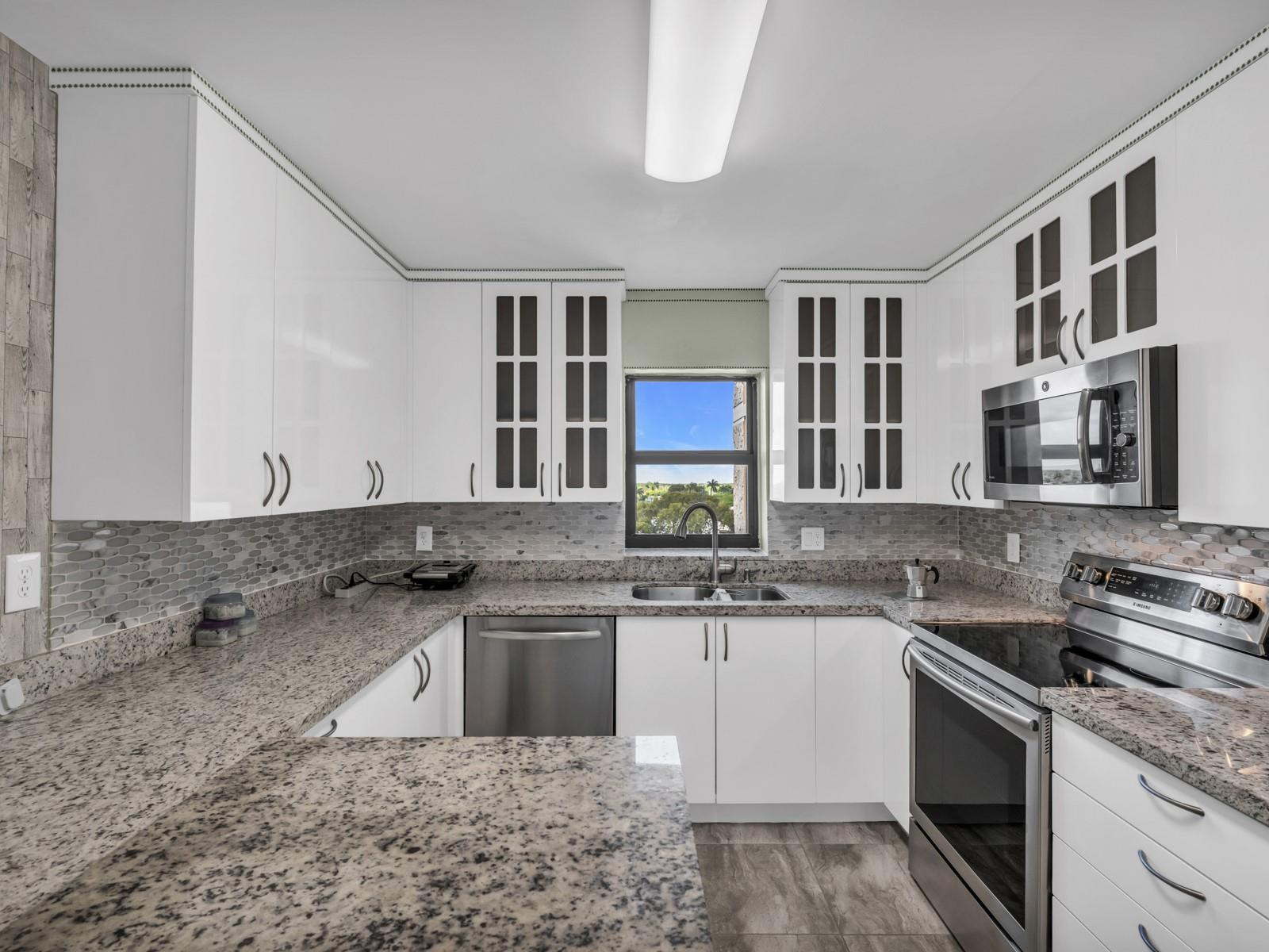 16300 Golf Club Road, Unit 719 Weston, FL 33326 - Photo 14 of 36 Photo 14