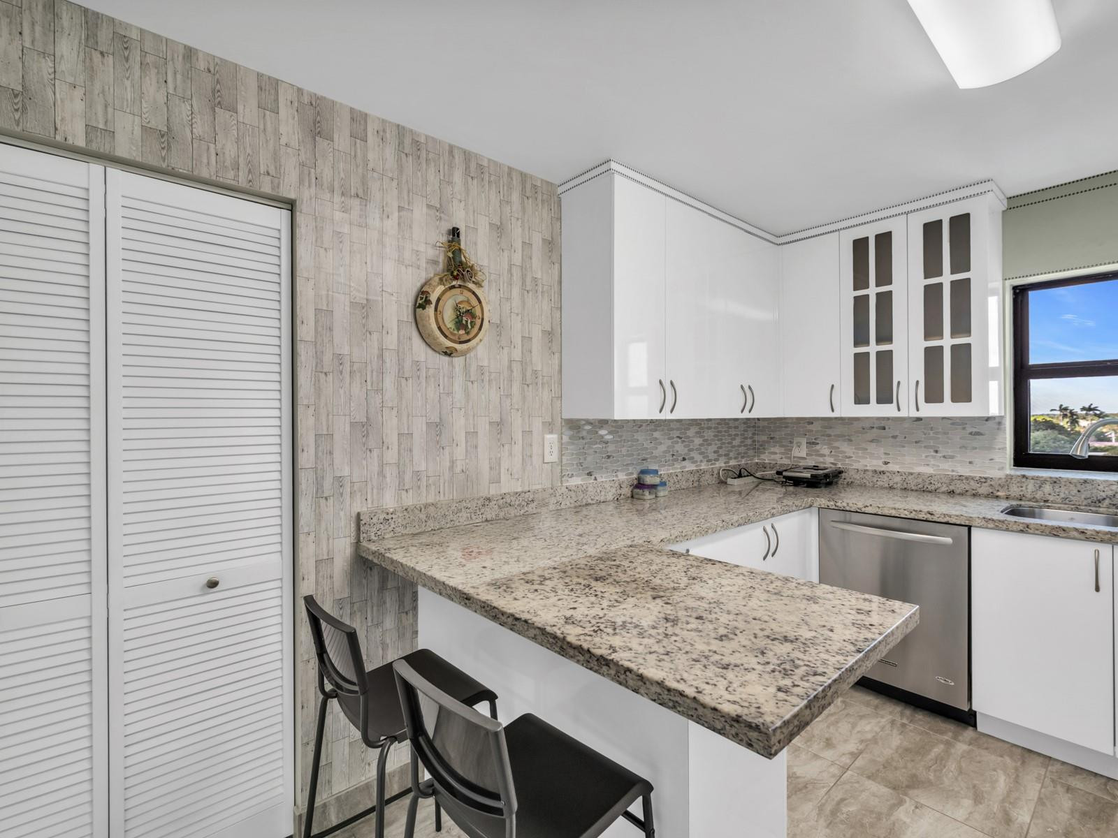 16300 Golf Club Road, Unit 719 Weston, FL 33326 - Photo 17 of 36 Photo 17