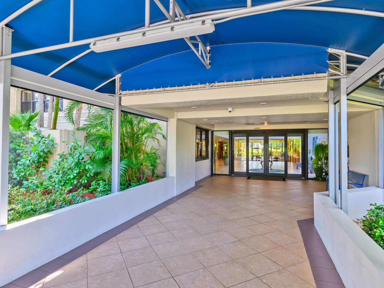 16300 Golf Club Road, Unit 719 Weston, FL 33326 - Photo 5 of 36 Photo 5