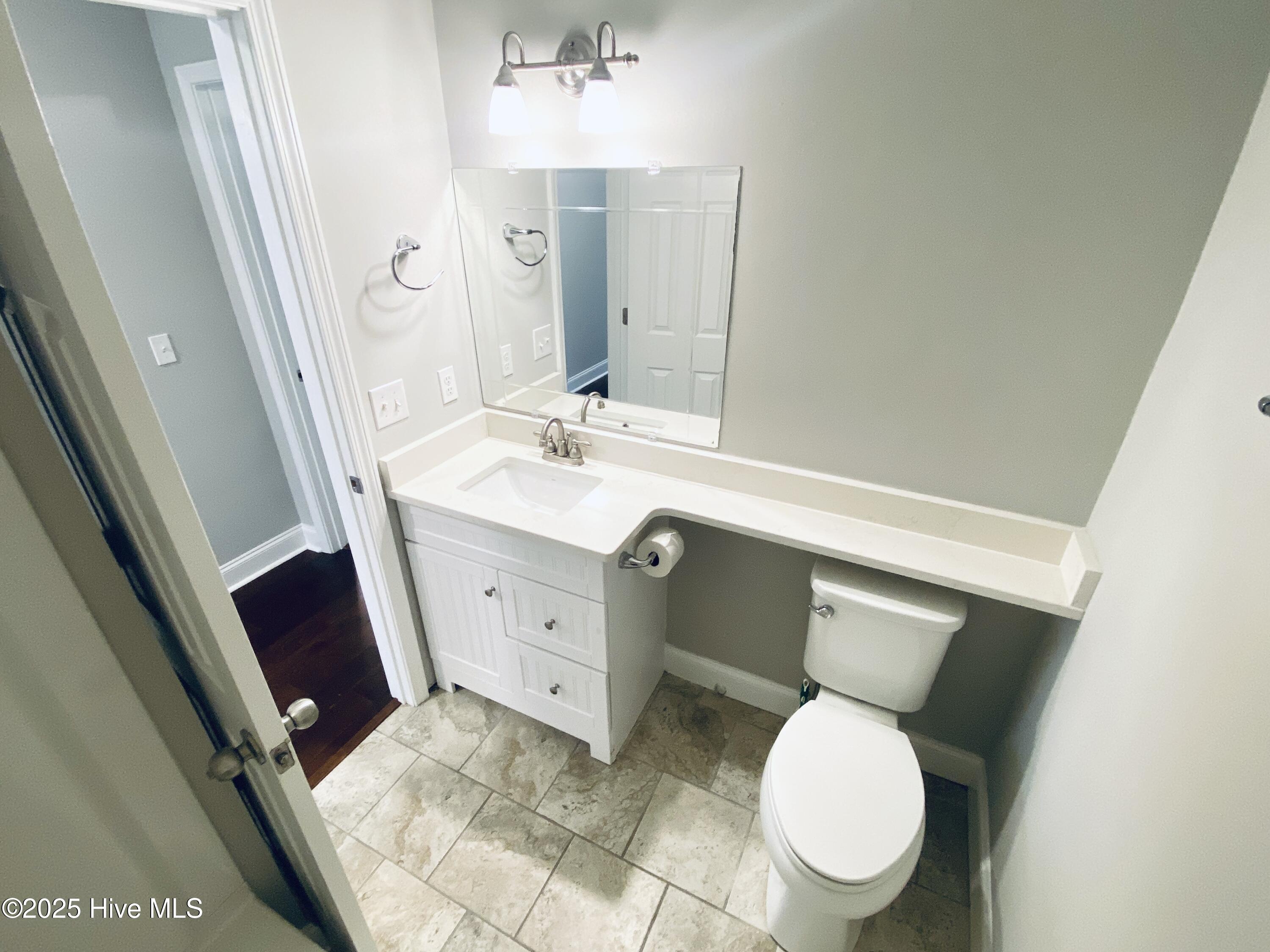 241 Westchester Road Wilmington, NC 28409 - Photo 12 of 29 7.6