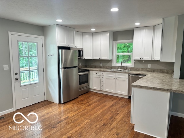 11630 West Georgetown Road Columbus, IN 47201 - Photo 6 of 32