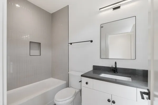 $3,500 | 1721 6th Avenue North, Unit 11, Nashville, TN 37208