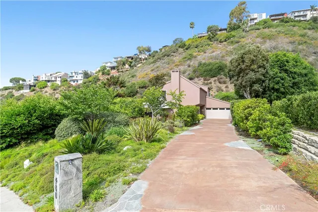 $2,950,000 | 480 Nyes Place, Laguna Beach, CA 92651