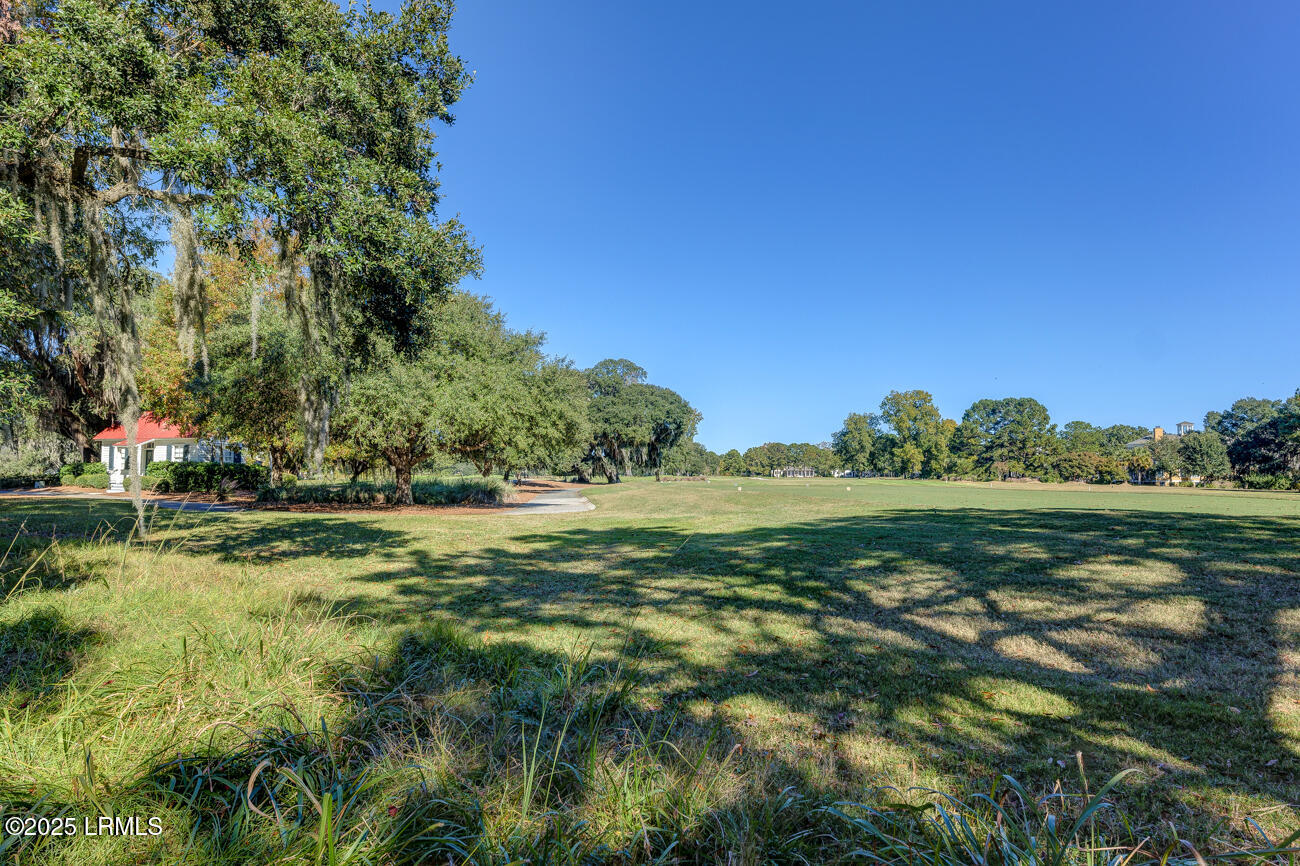 173 Oldfield Way Bluffton, SC 29909 - Photo 13 of 14 173OldfieldWayWR_MoonlightProductions-32