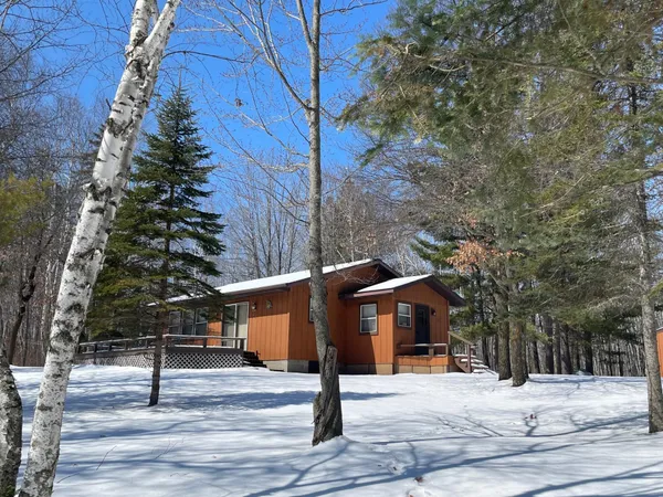 $425,000 | 1947 12th Avenue Northwest, Backus, MN 56435