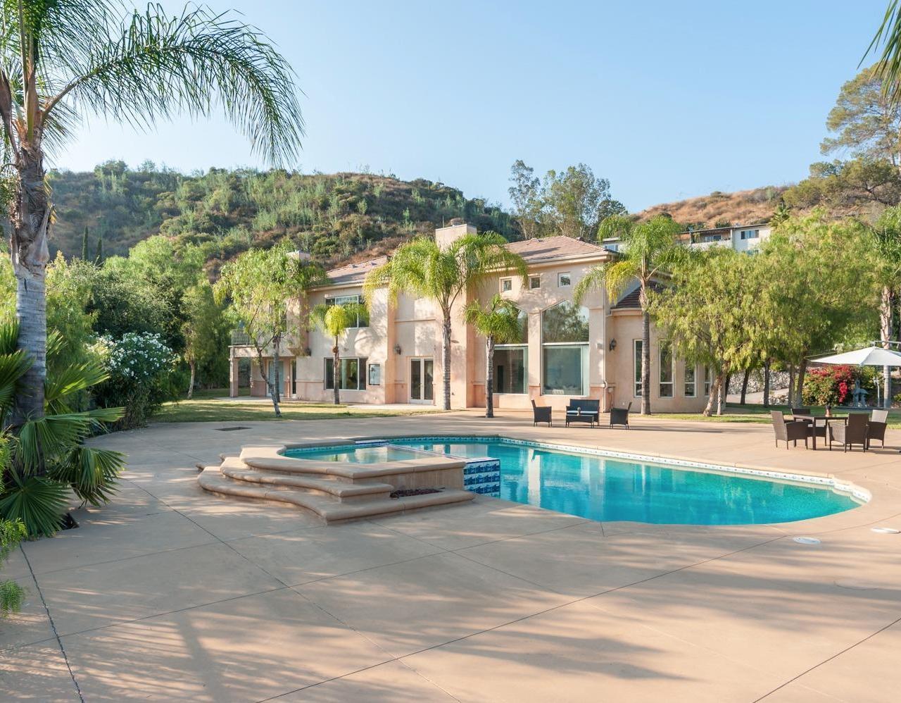 1905 Alpha Road Glendale, CA 91208 - Photo 7 of 34