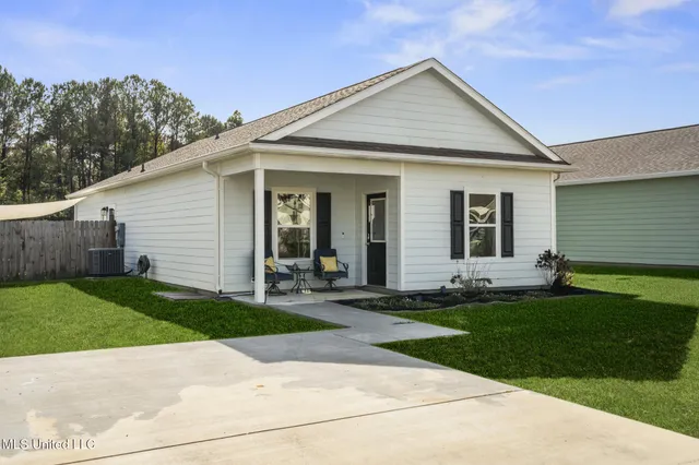 $210,000 | 13148 Tracewood Drive, Gulfport, MS 39503
